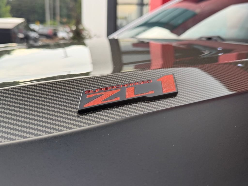 Used 2019 Chevrolet Camaro ZL1 RWD image 10