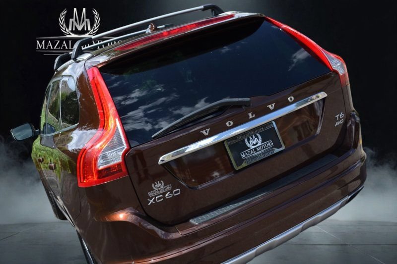 Used 2015 Volvo XC60 T6 Premier Plus AWD/4WD image 11
