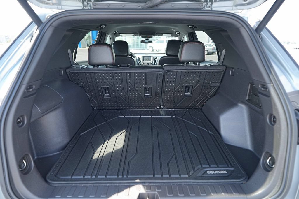 Used 2024 Chevrolet Equinox RS w/ LPO, Floor Liner Package AWD/4WD image 15