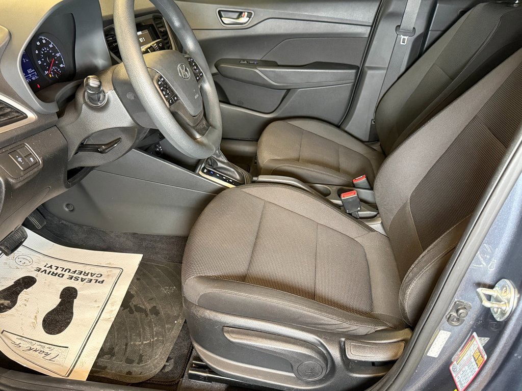 Used 2020 Hyundai Accent SE image 21