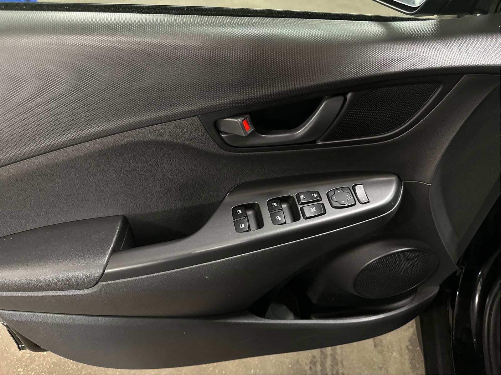 Used 2019 Hyundai Kona SEL AWD/4WD image 20