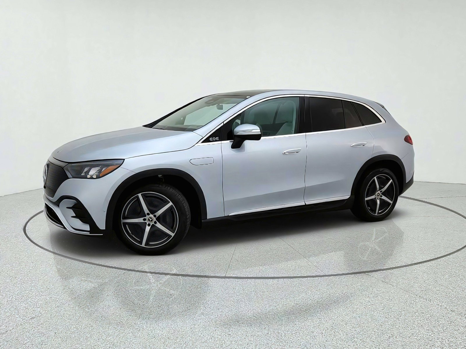 Certified 2023 Mercedes-Benz EQE 350+ SUV image 15
