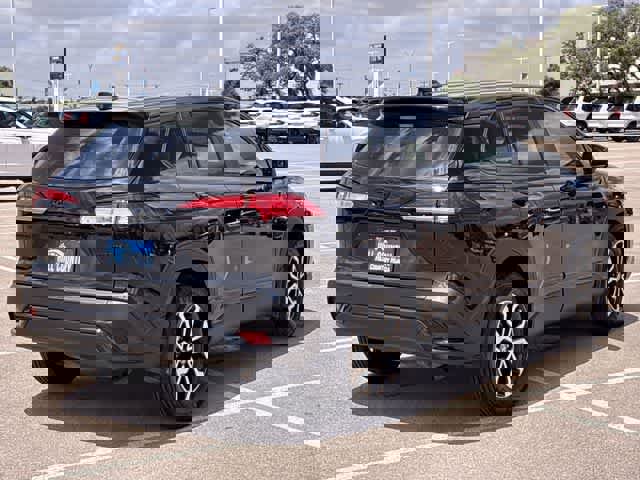 Used 2024 Toyota Corolla Cross S AWD/4WD image 6