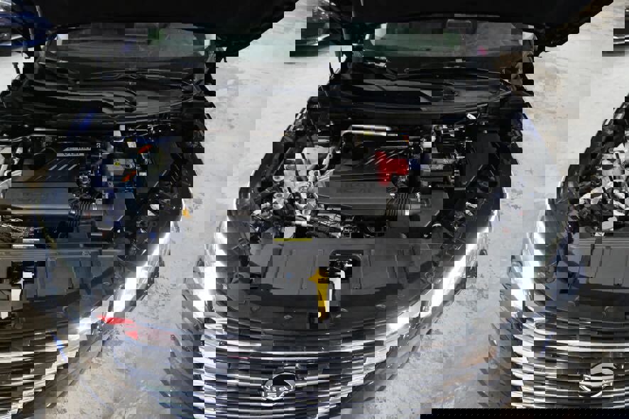 Used 2025 Nissan Rogue SV image 35