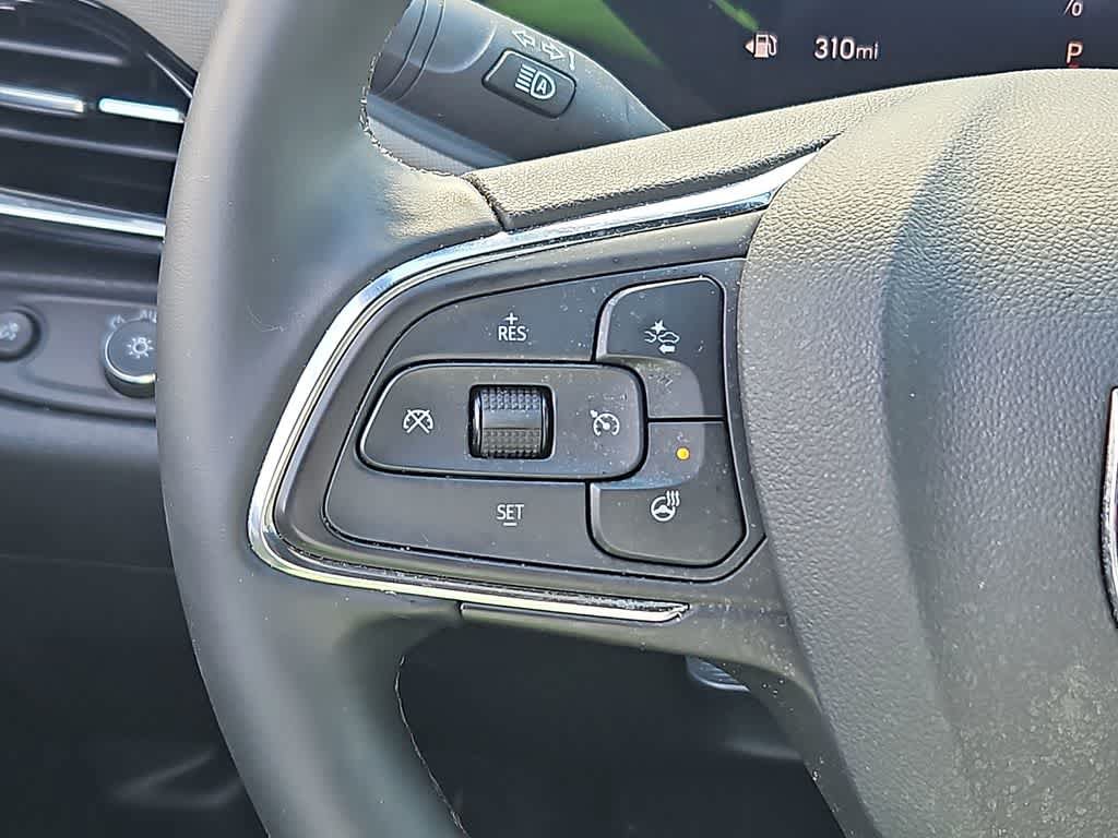 Used 2025 Buick Envista Avenir FWD image 19