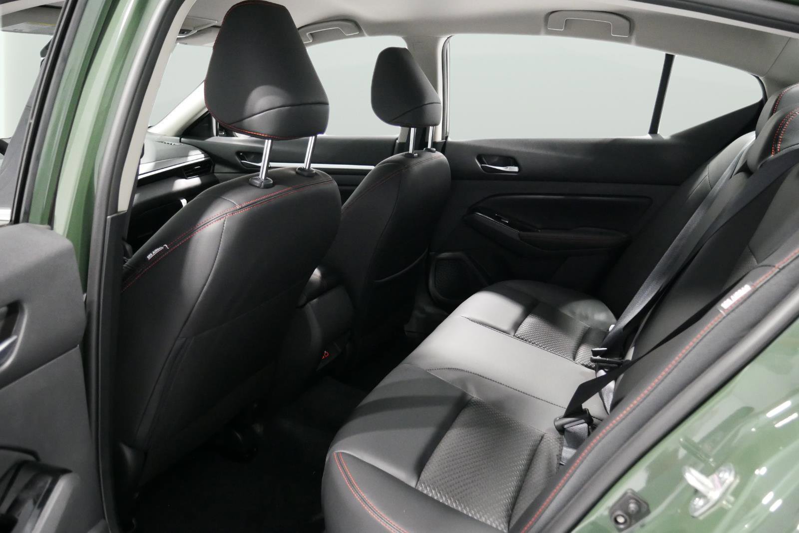 New 2025 Nissan Altima 2.5 SR image 12