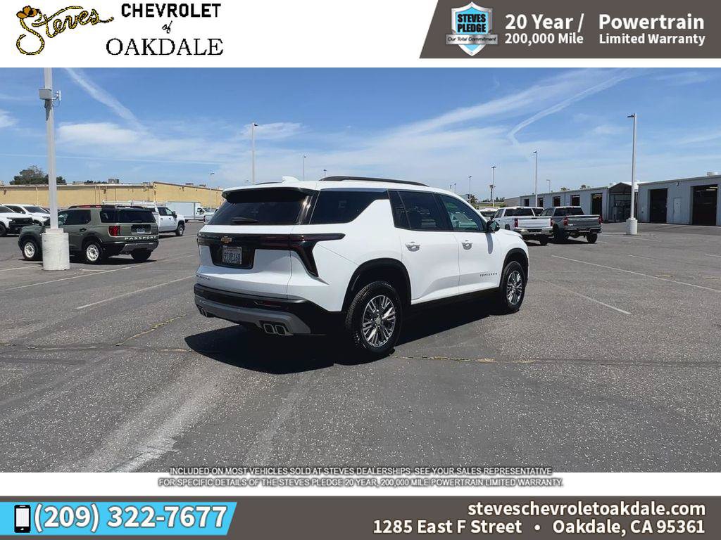 Certified 2025 Chevrolet Traverse LT AWD/4WD image 11