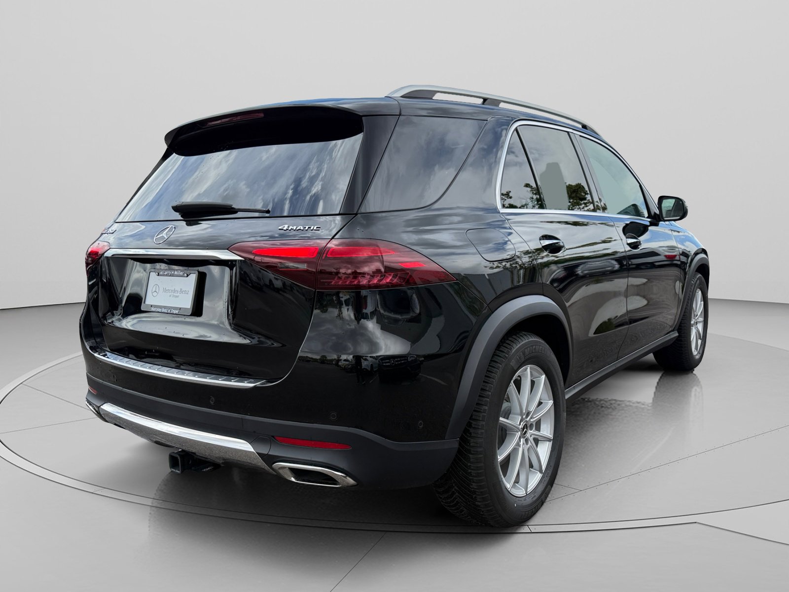 Certified 2026 Mercedes-Benz GLE 350 4MATIC image 5