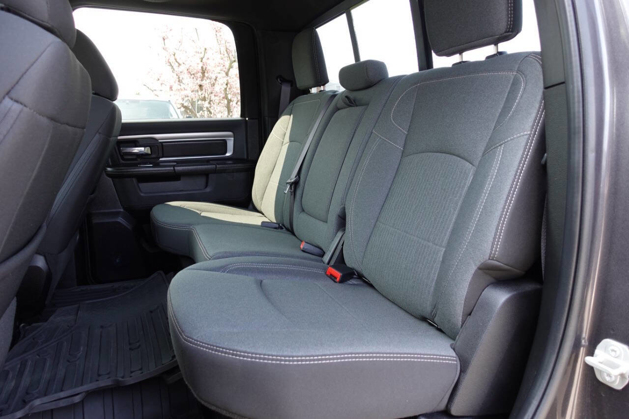 Used 2023 RAM 1500 Classic Warlock image 21