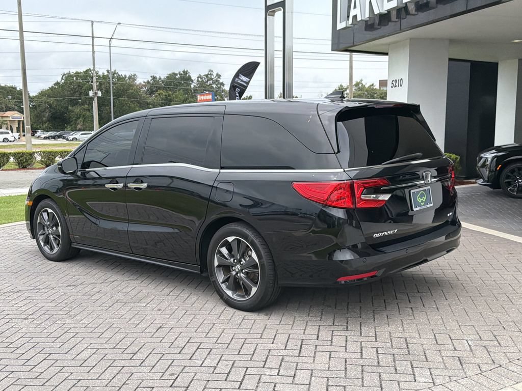 Used 2022 Honda Odyssey Elite image 4