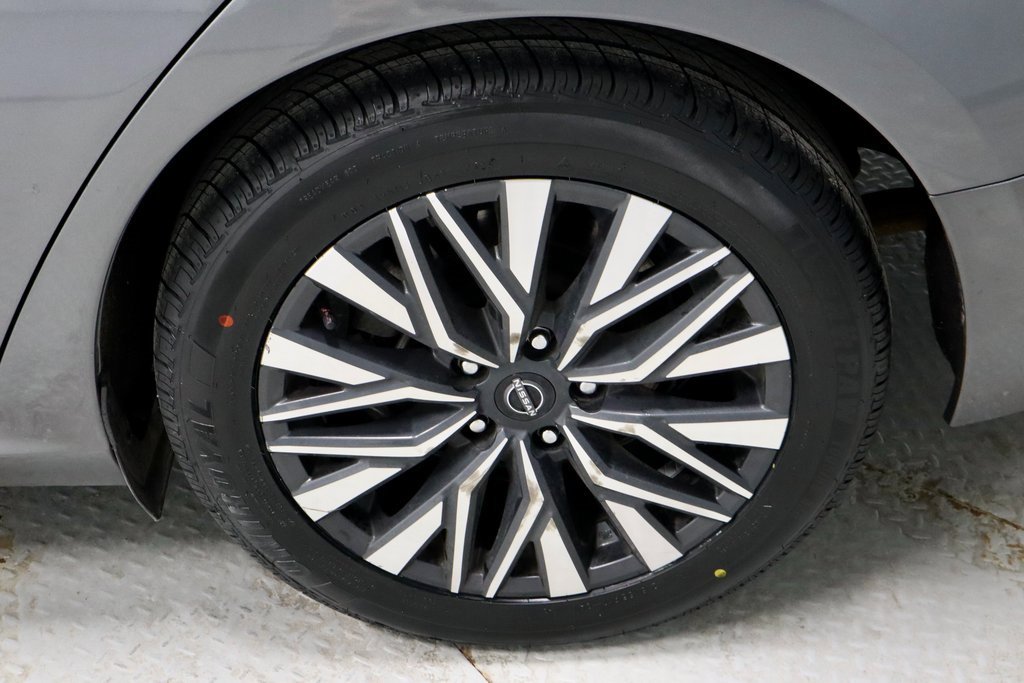 Certified 2024 Nissan Altima 2.5 SV image 18