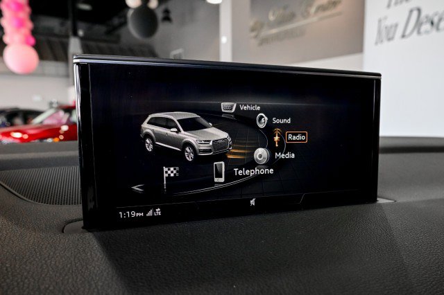 Used 2019 Audi Q7 2.0T Premium w/ Cold Weather Package image 41