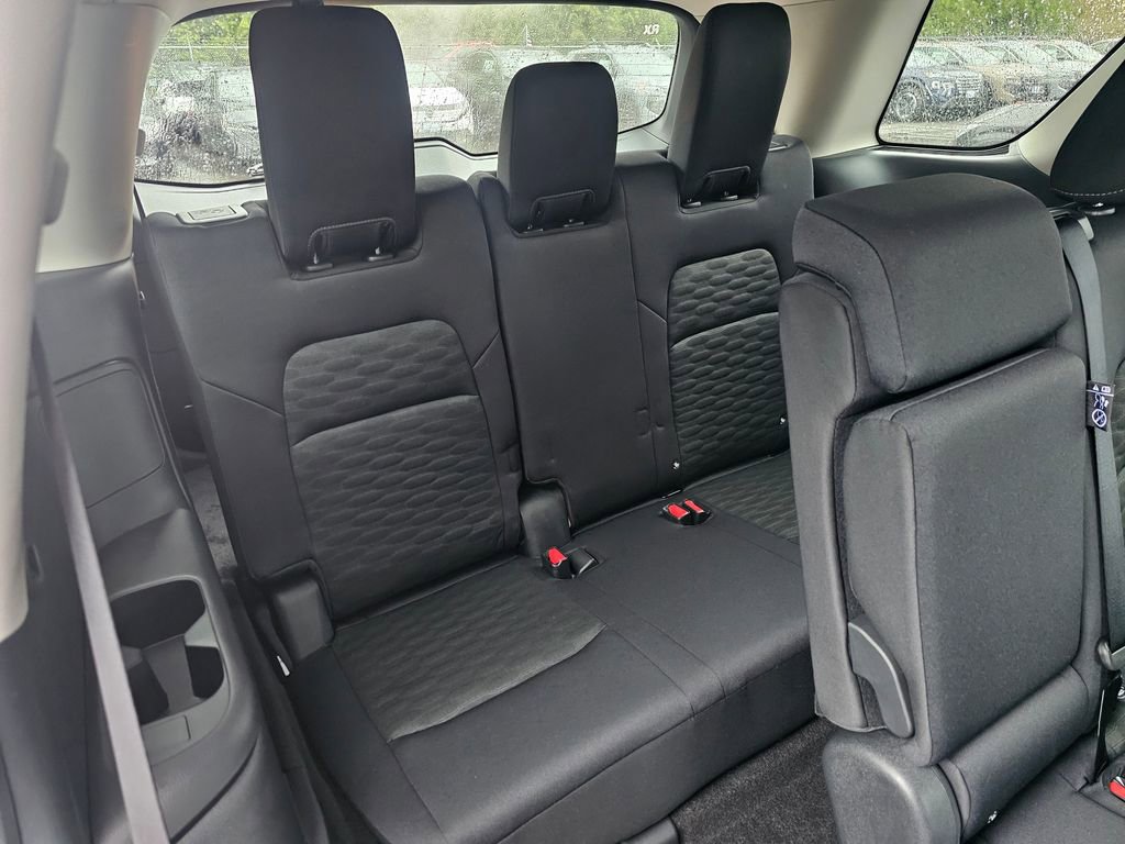 New 2026 Nissan Pathfinder SV AWD/4WD image 27