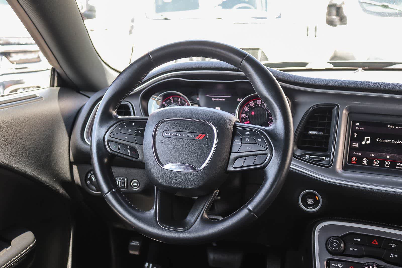 Used 2022 Dodge Challenger SXT RWD image 13
