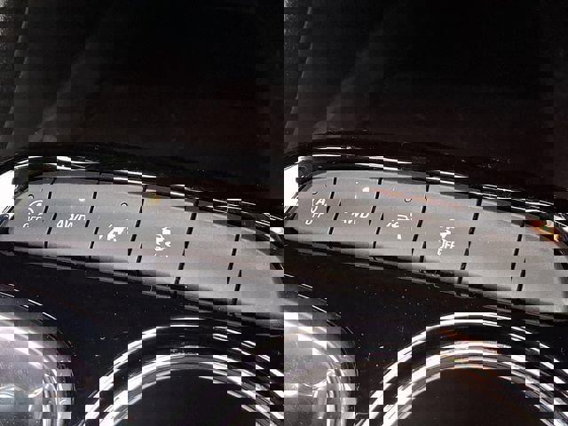 Used 2023 Buick Encore GX Select w/ Sport Touring Package image 37