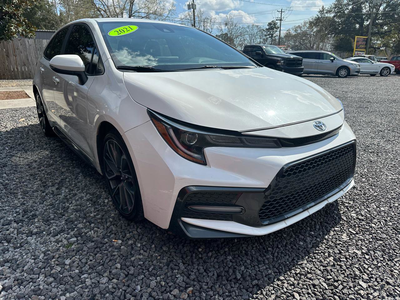 Used 2021 Toyota Corolla SE image 11