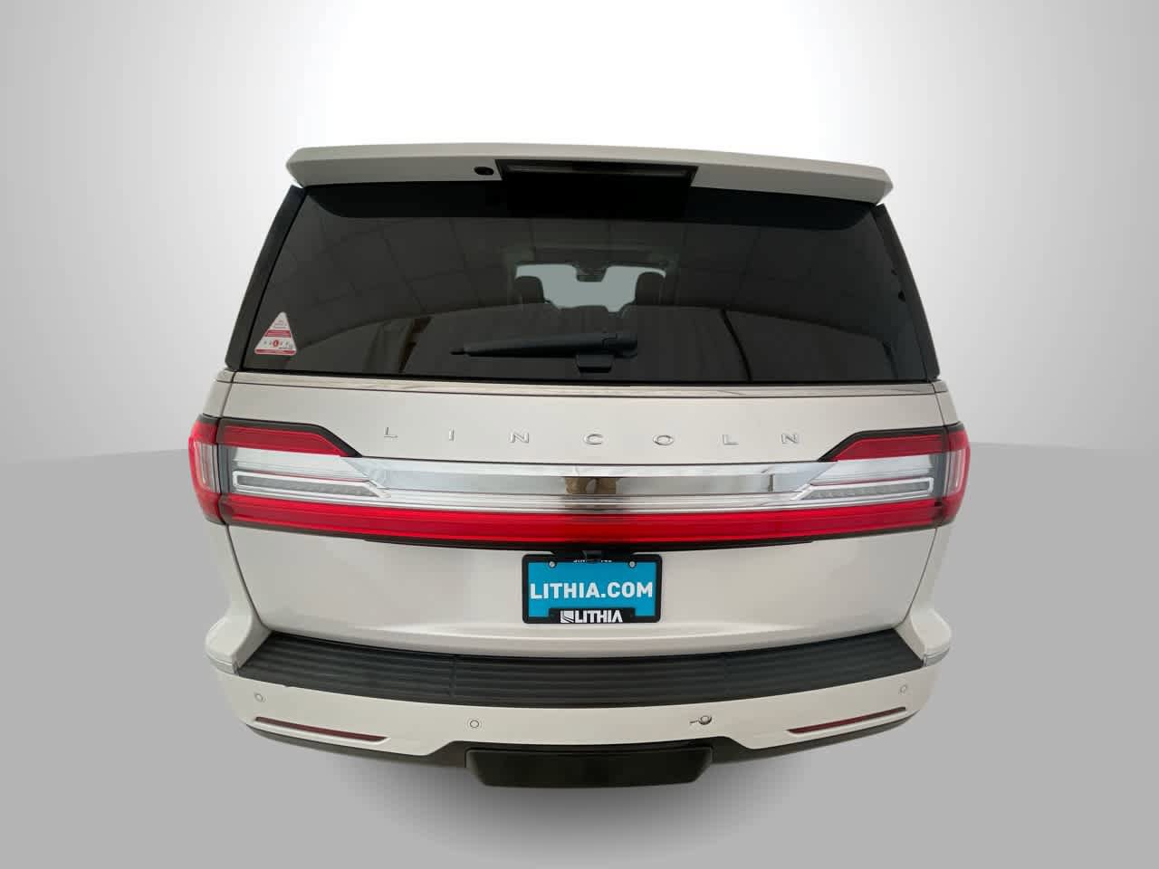 Used 2019 Lincoln Navigator L Reserve AWD/4WD image 7