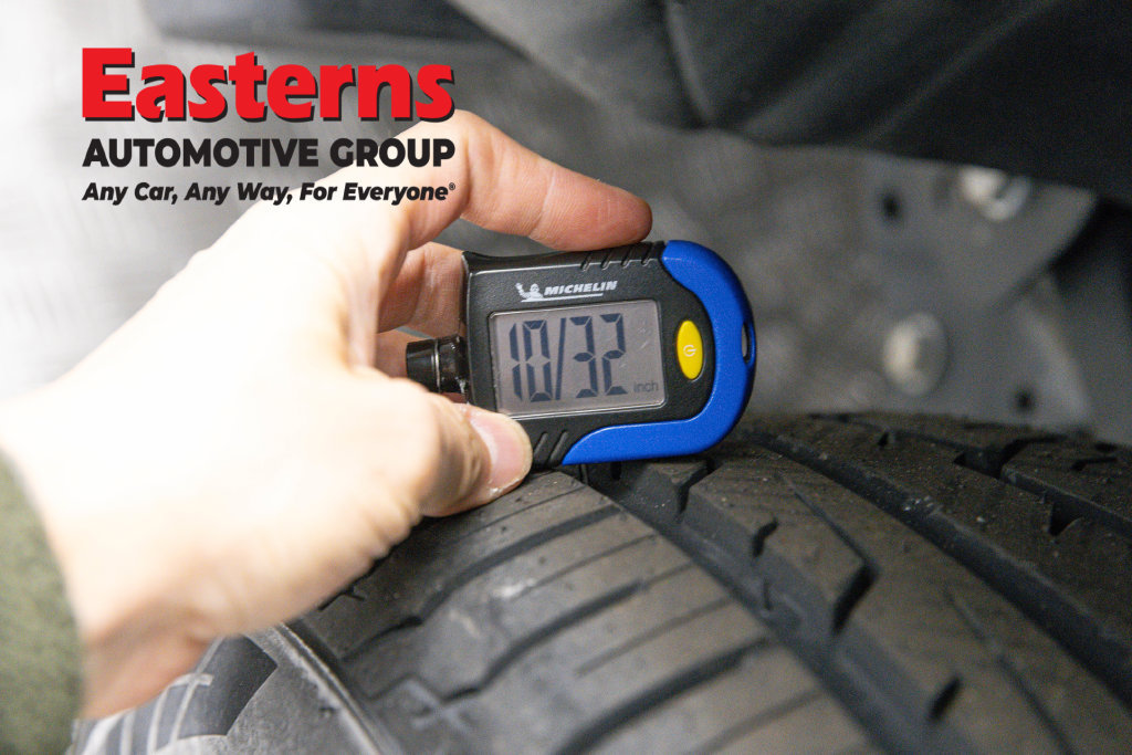 Used 2023 Jeep Wrangler Unlimited Sahara AWD/4WD image 28