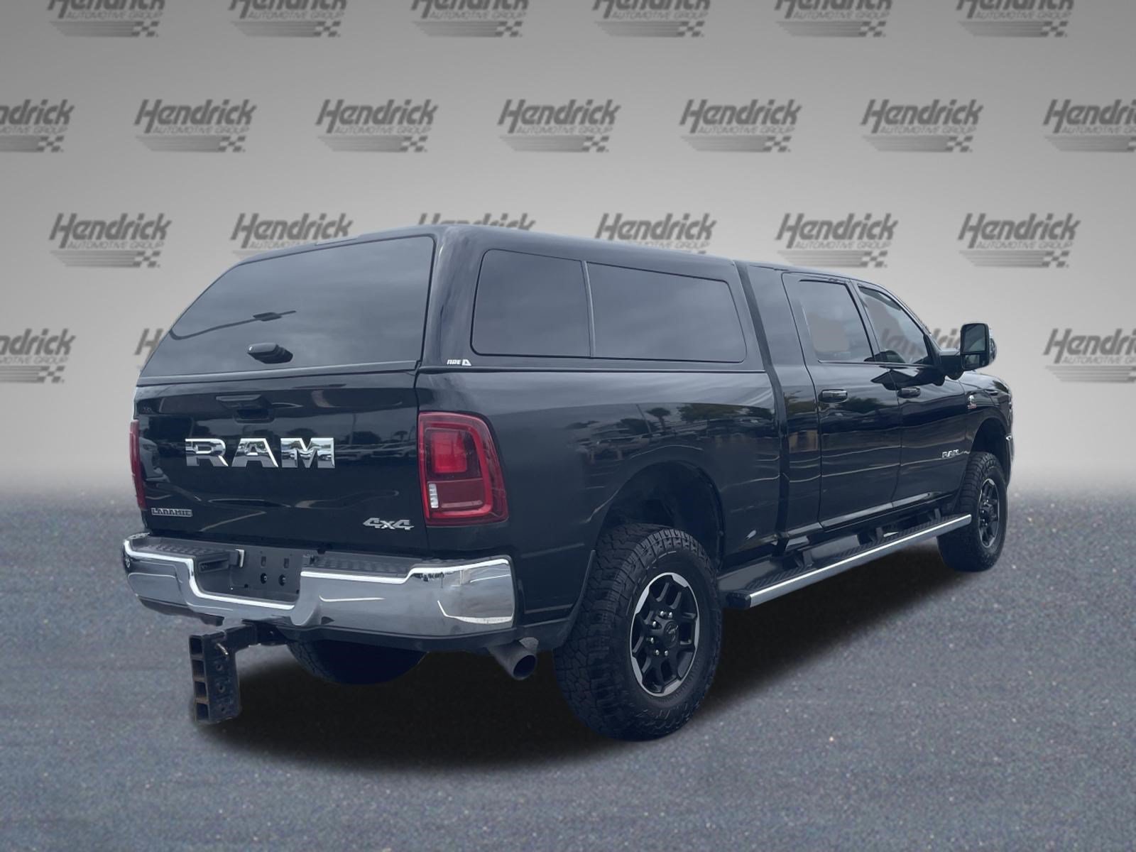 Used 2025 RAM 3500 Laramie AWD/4WD image 7