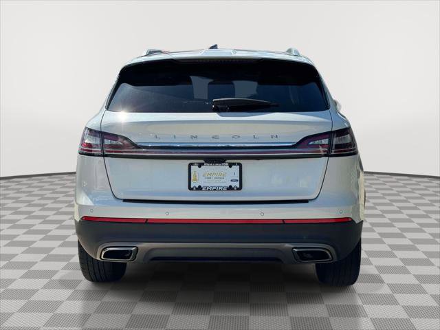 Used 2022 Lincoln Nautilus Reserve AWD/4WD image 6