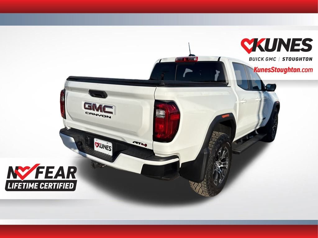 Used 2024 GMC Canyon AT4 image 11