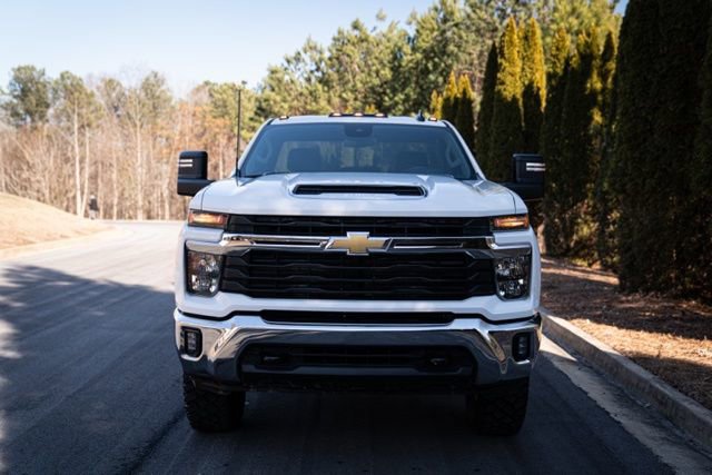 Used 2025 Chevrolet Silverado 2500 LT w/ Convenience Package image 12