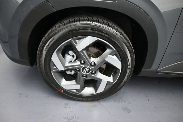 New 2026 Hyundai Venue SEL FWD image 21