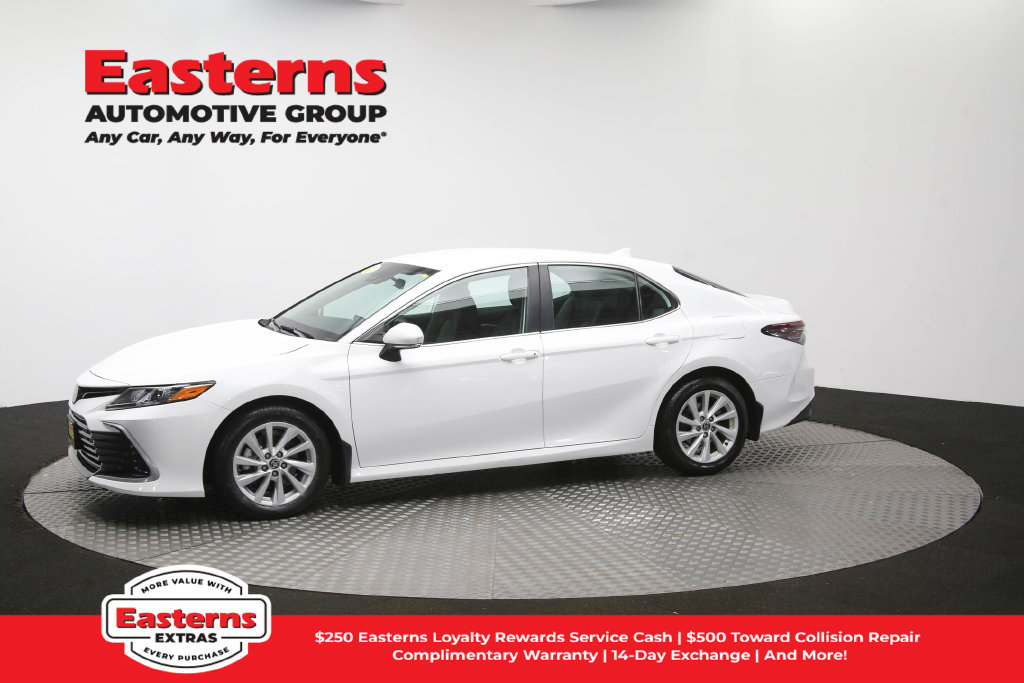 Used 2024 Toyota Camry LE FWD image 61