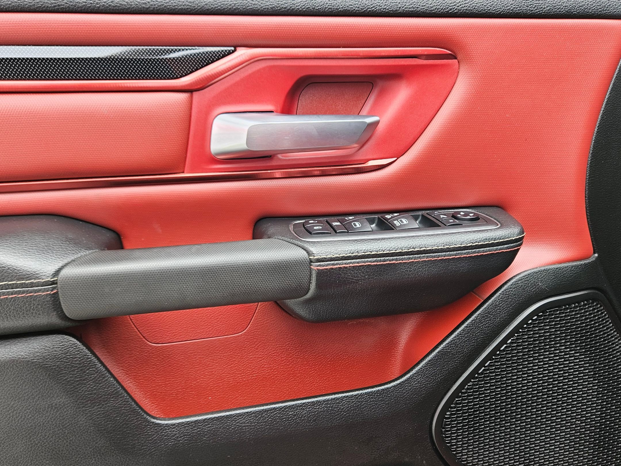 Used 2019 RAM 1500 Rebel w/ Rebel Level 2 Equipment Group AWD/4WD image 18