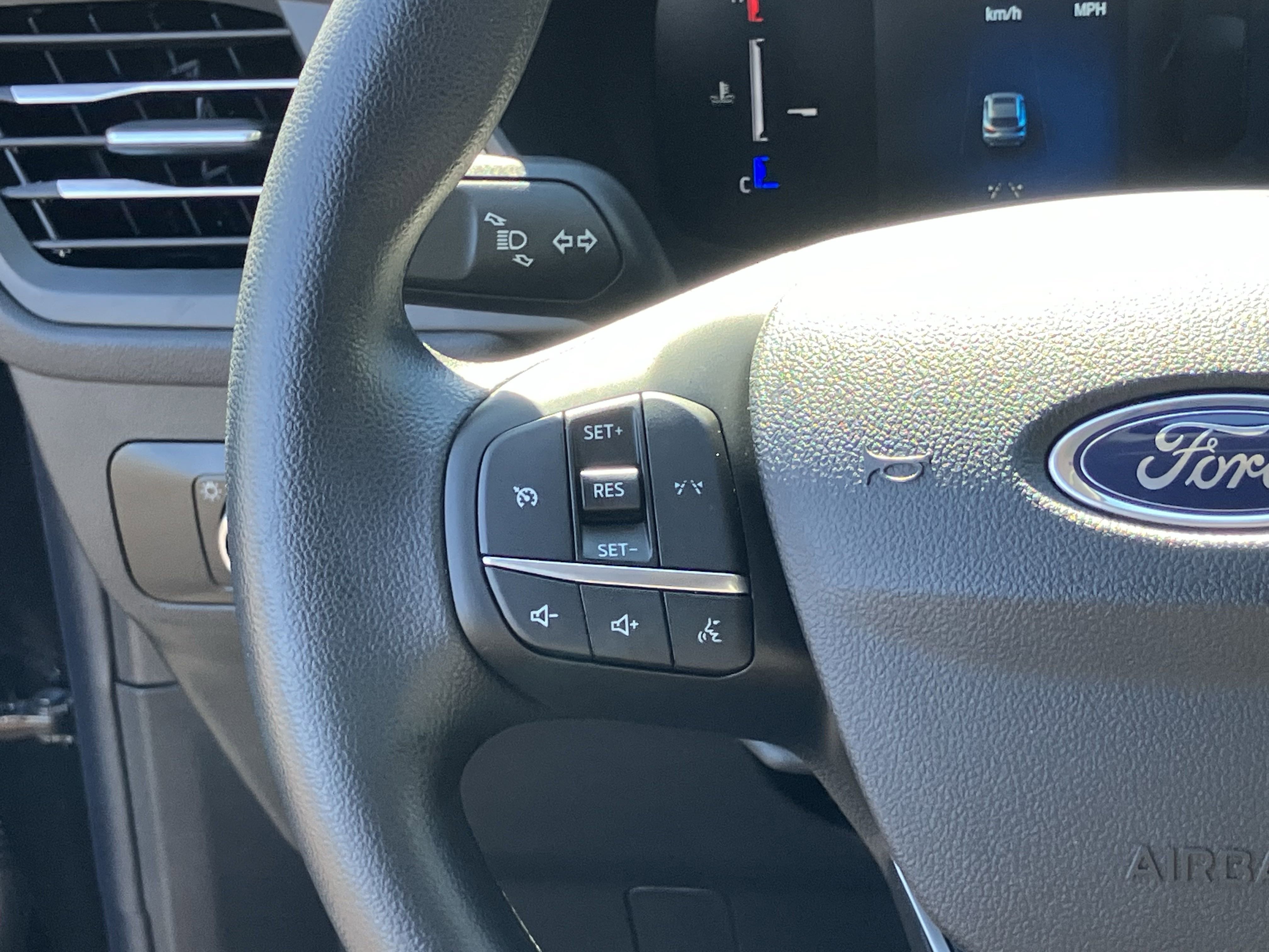 Used 2025 Ford Escape Active image 21