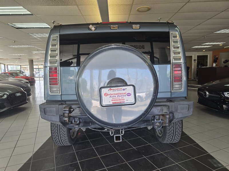 Used 2005 HUMMER H2 w/ Preferred Equipment Group AWD/4WD image 5
