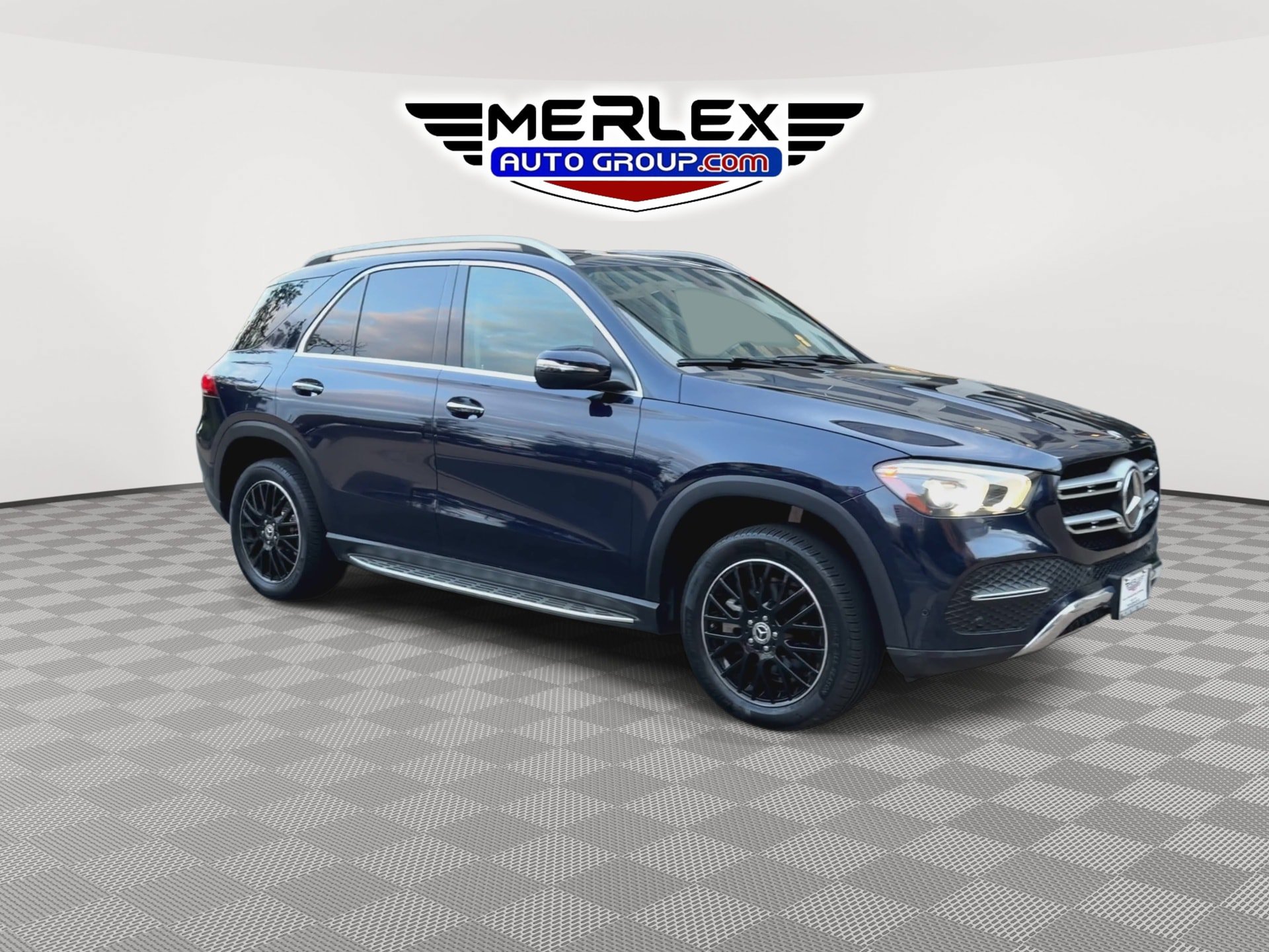 Used 2020 Mercedes-Benz GLE 350 4MATIC image 2