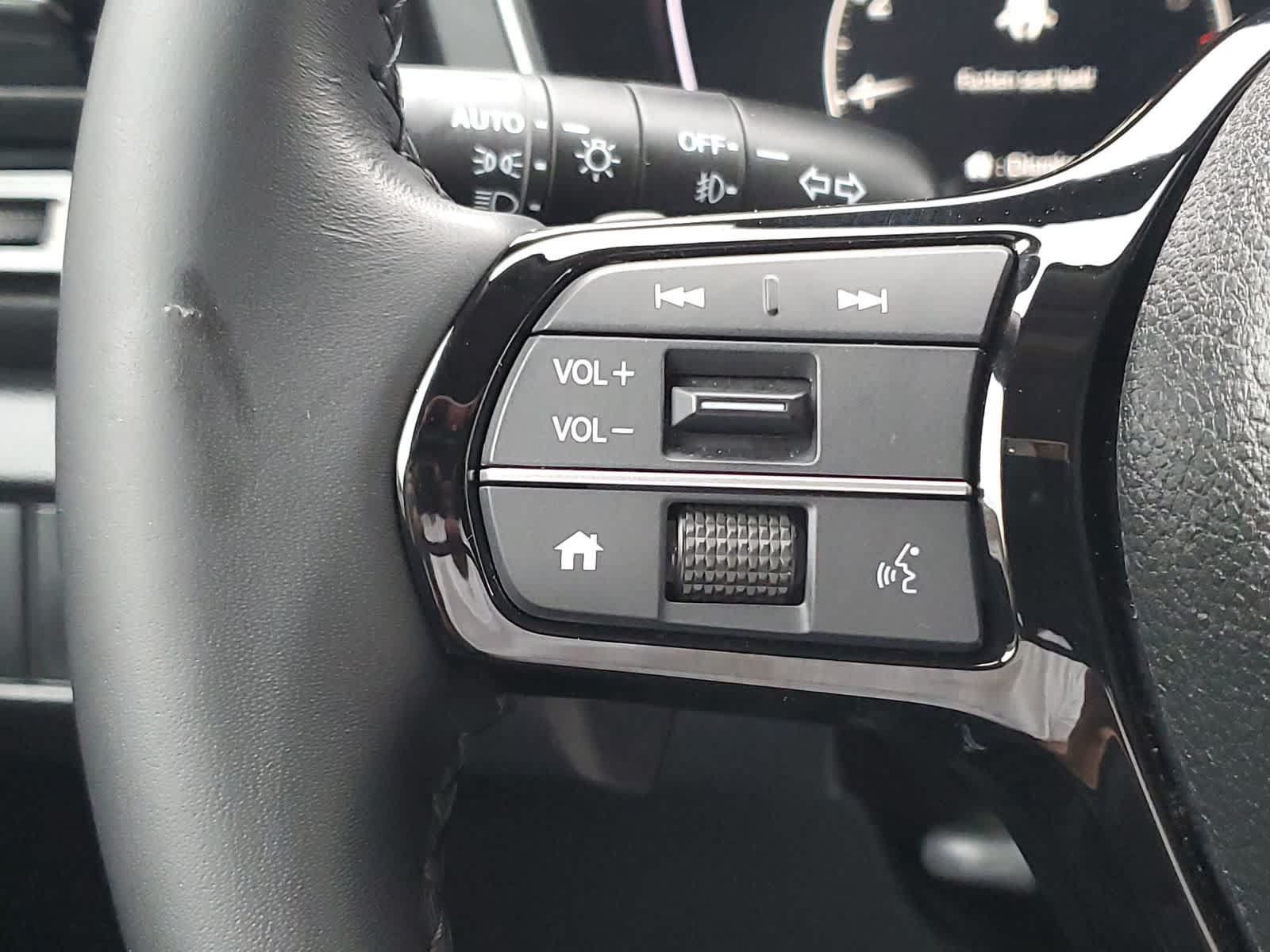 Certified 2024 Honda Pilot EX-L image 11