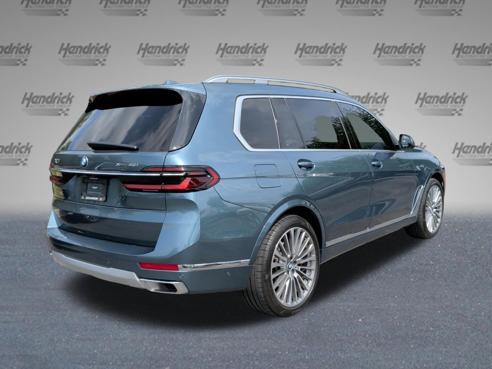 Certified 2024 BMW X7 xDrive40i image 7