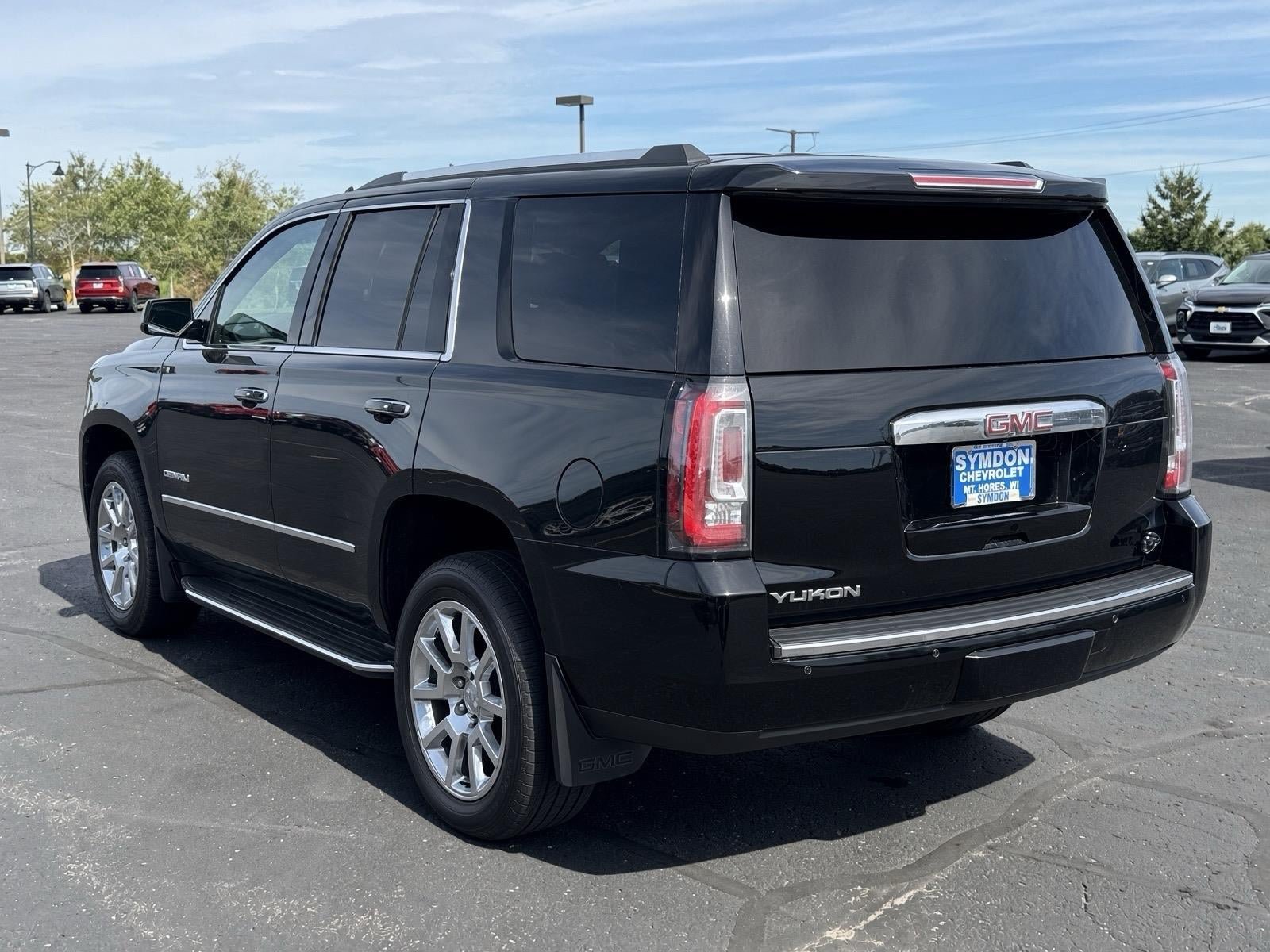 Used 2019 GMC Yukon Denali AWD/4WD image 3