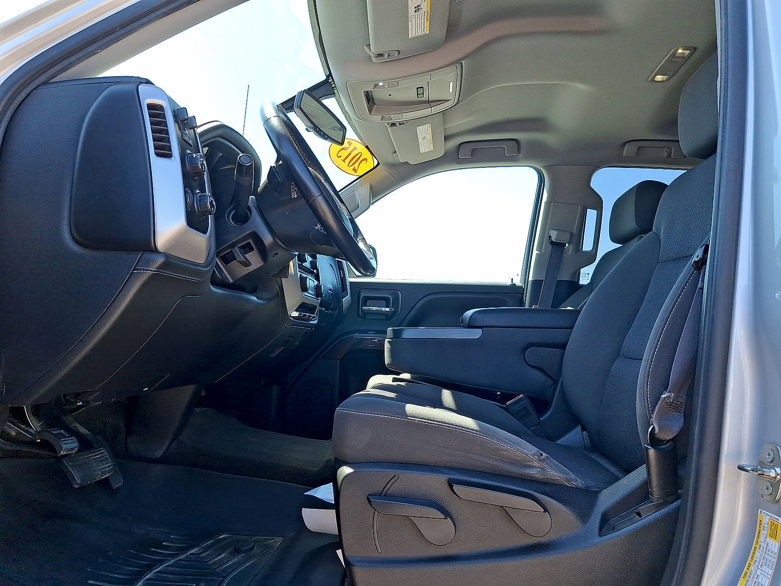 Used 2015 GMC Sierra 1500 SLE w/ Suspension Package, Off-Road AWD/4WD image 11