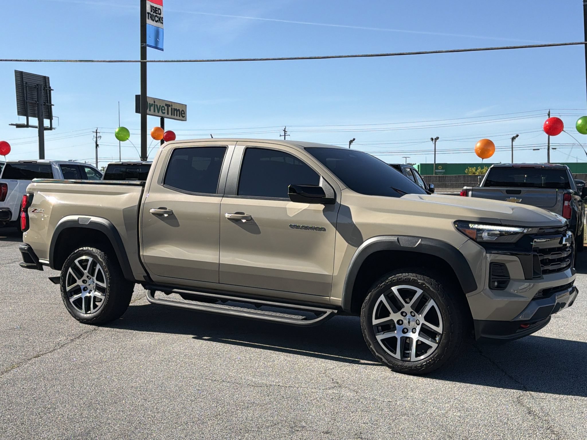 Used 2024 Chevrolet Colorado Z71 w/ Z71 Convenience Package 2 AWD/4WD image 24