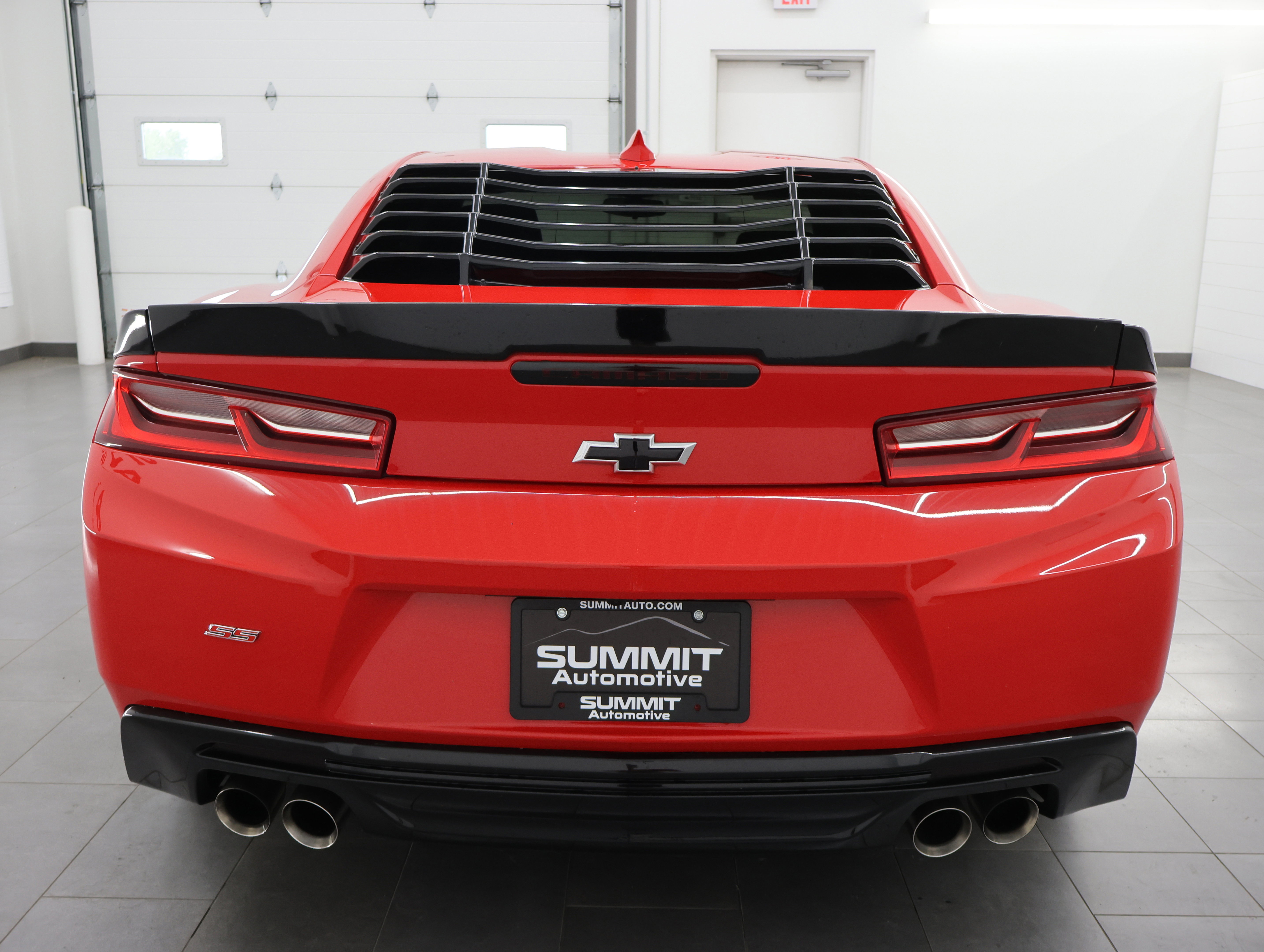 Used 2017 Chevrolet Camaro SS RWD image 27