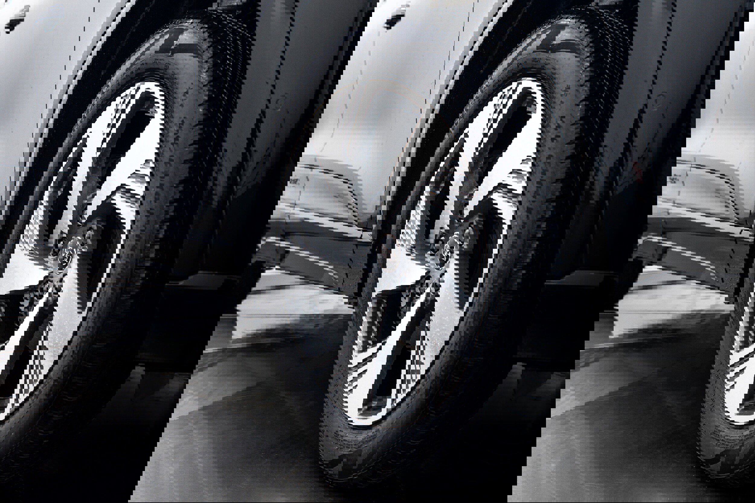 New 2025 Audi Q6 e-tron Premium Plus image 22