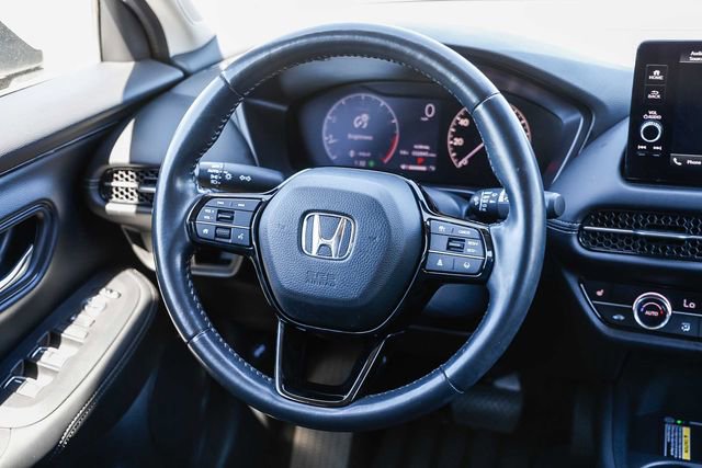 Used 2023 Honda HR-V EX-L image 16