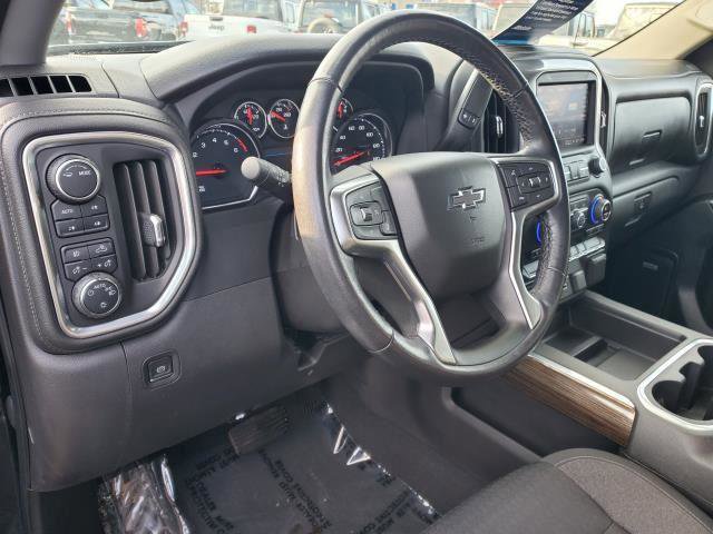 Used 2022 Chevrolet Silverado 1500 LT Trail Boss w/ Convenience Package II AWD/4WD image 8