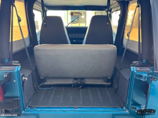 Used 1992 Jeep Wrangler 4WD image 65