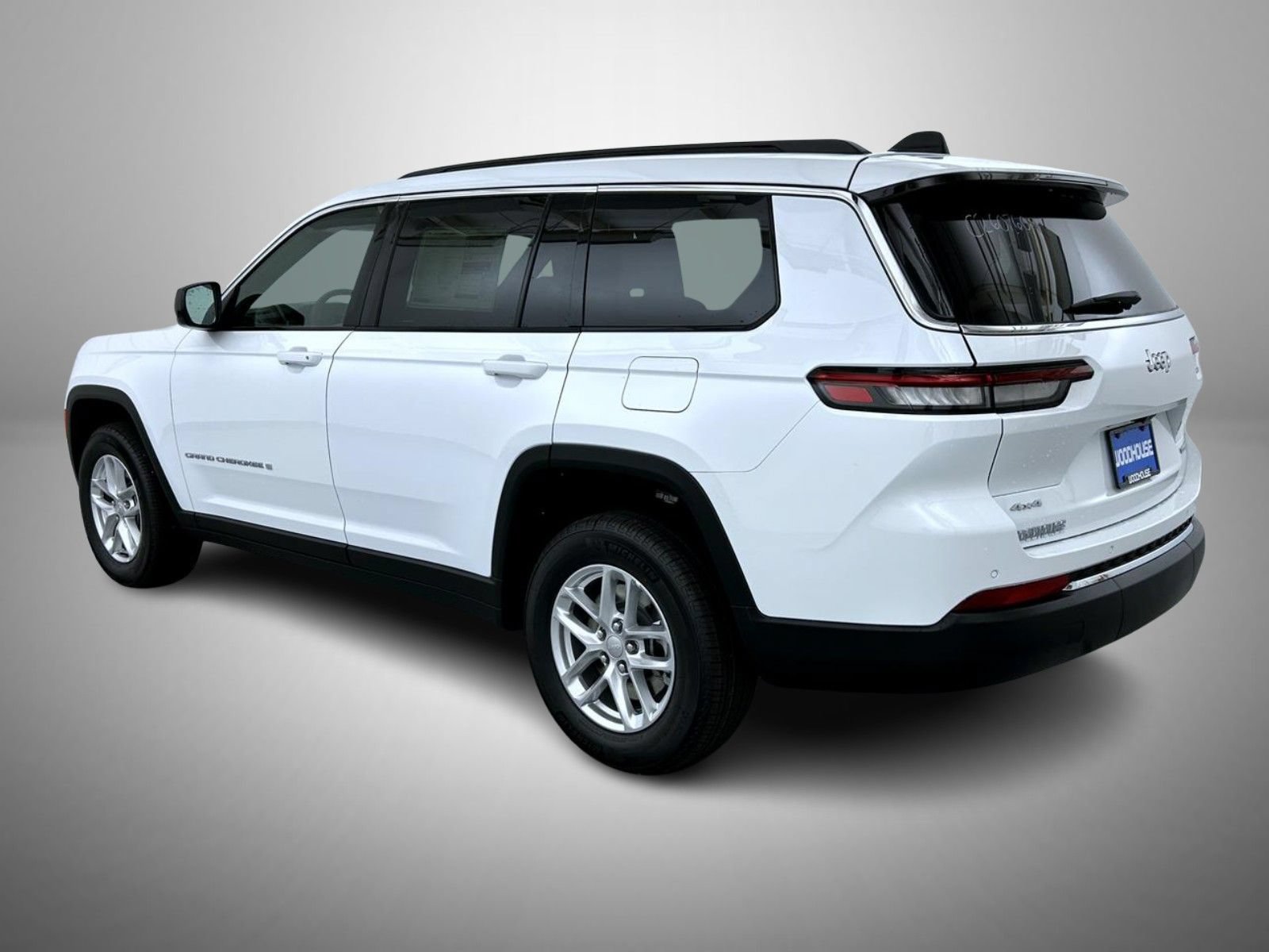 New 2026 Jeep Grand Cherokee L Laredo AWD/4WD image 7