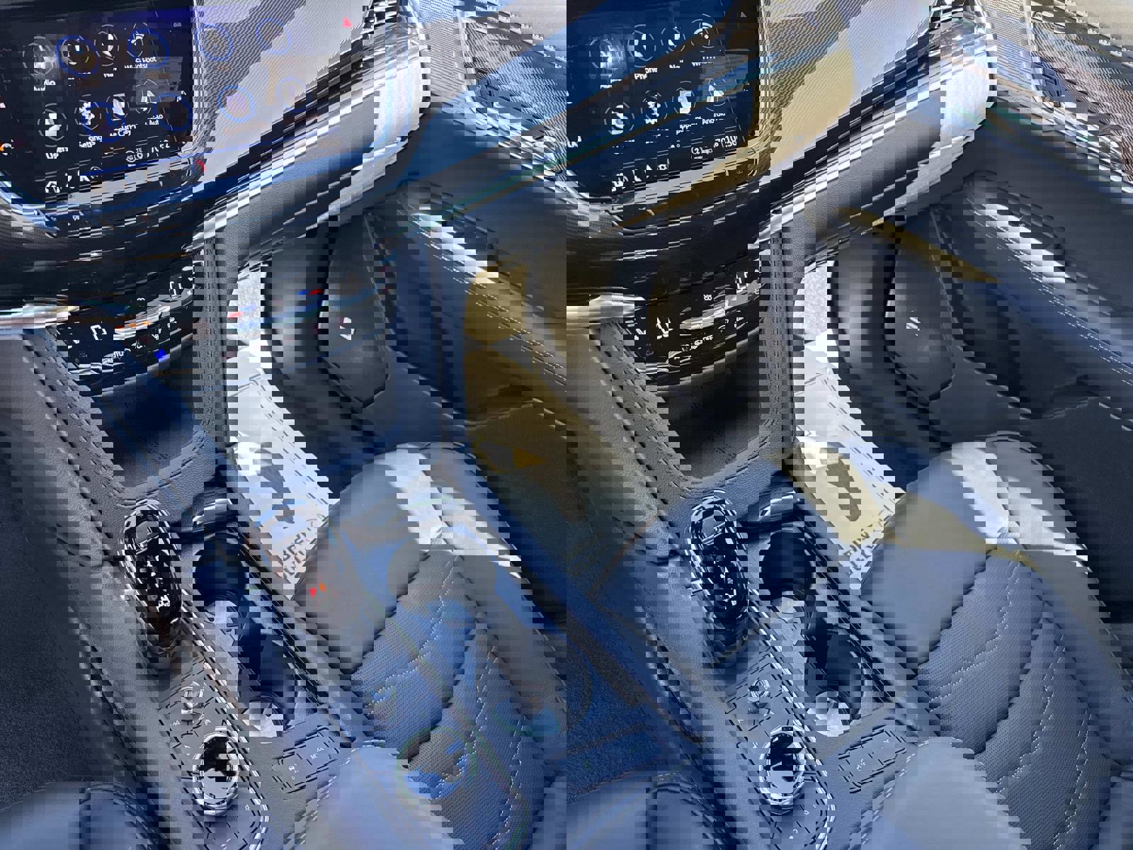 New 2025 Cadillac XT6 Premium Luxury w/ Platinum Package image 28