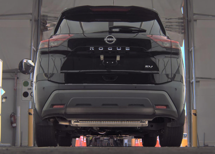 Used 2023 Nissan Rogue SV FWD image 4