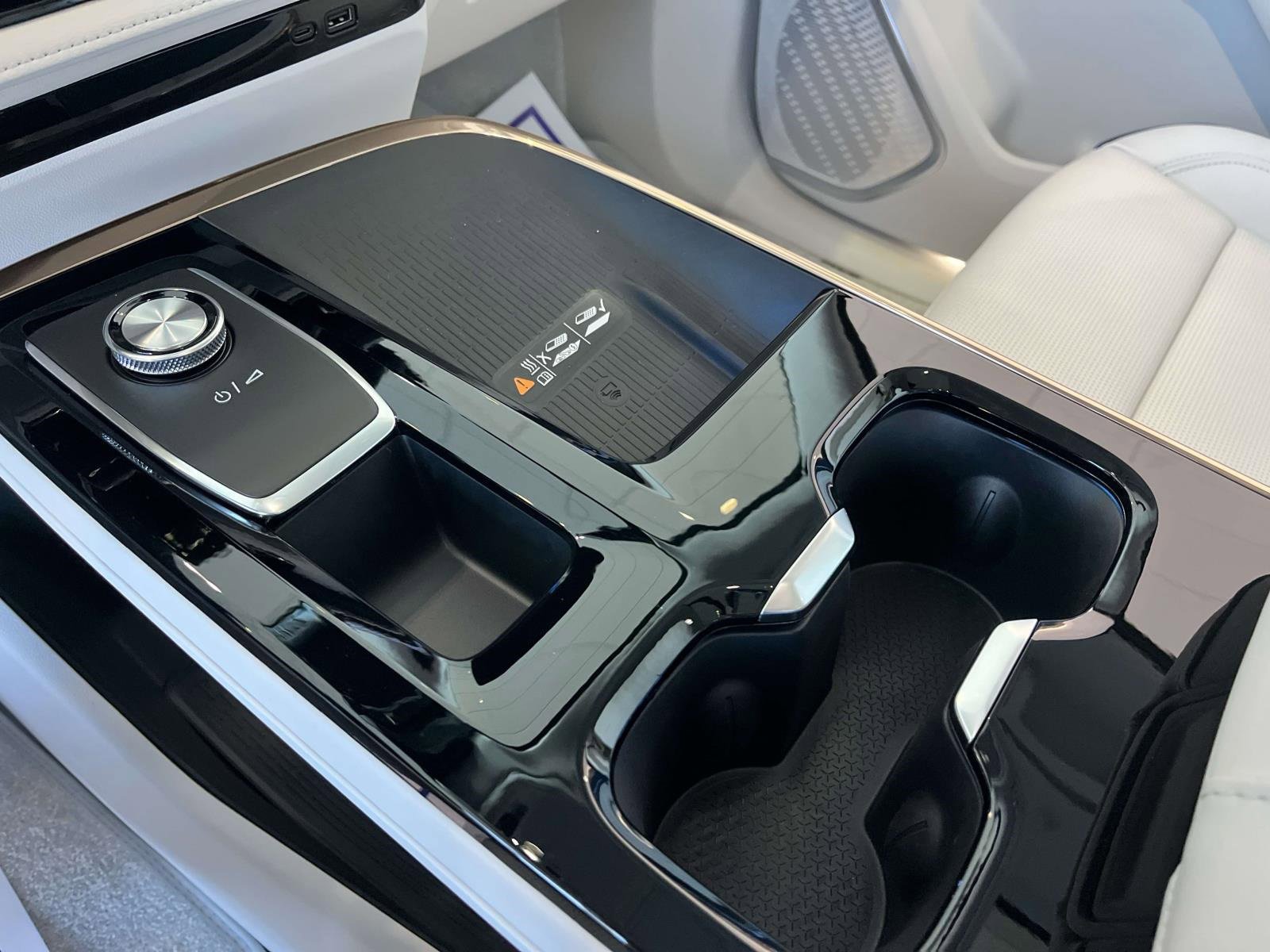 New 2026 Buick Enclave Avenir w/ Super Cruise Package image 28