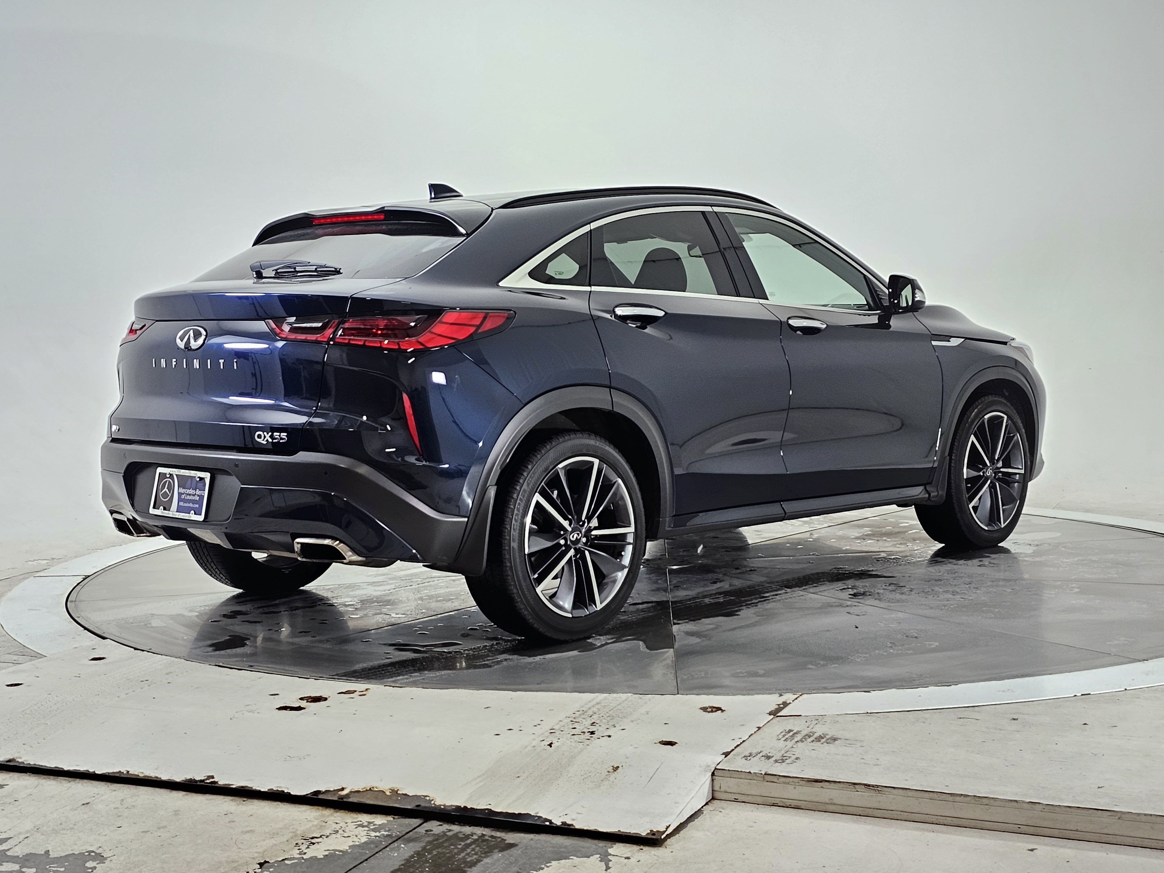 Used 2024 INFINITI QX55 Essential video 2