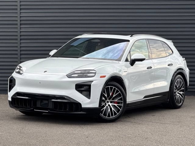 New 2026 Porsche Cayenne Turbo AWD/4WD image 1