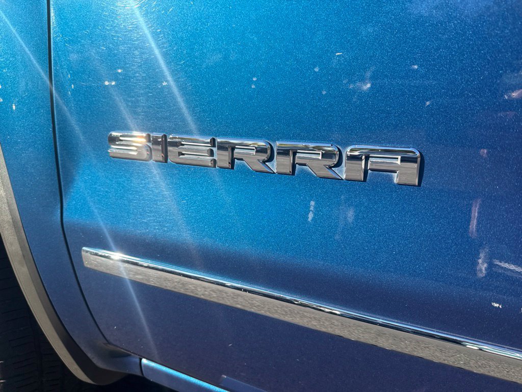 Used 2018 GMC Sierra 1500 SLT w/ SLT Premium Package AWD/4WD image 15