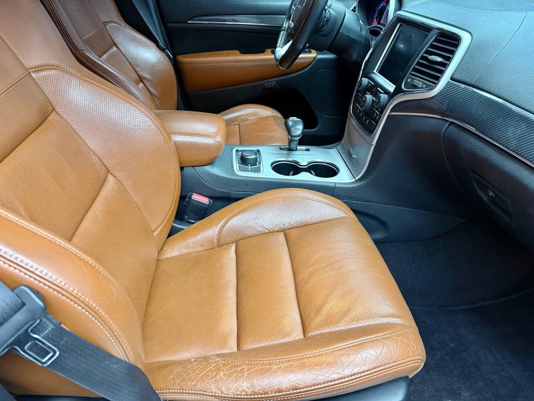 Used 2015 Jeep Grand Cherokee SRT w/ Trailer Tow Group IV image 10